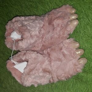 7/8 Medium Toddler size Cat and Jack pink monster Dinosaur house shoes Nwt